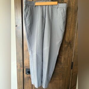 Express Woman’s Dress Pants in Light Gray-Columist